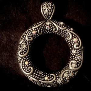Lia Sophia Circle pendant